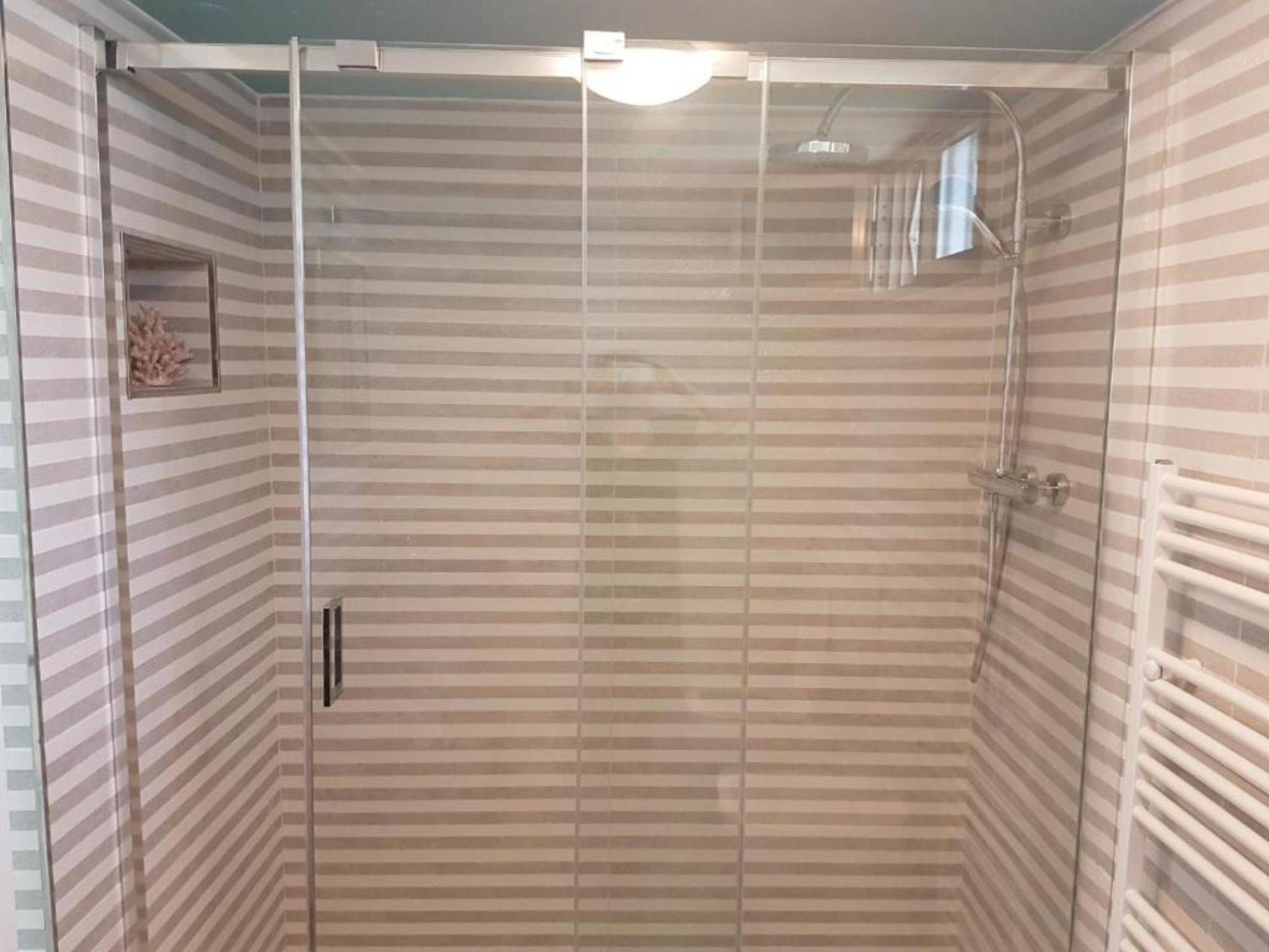 Bed And Breakfast Bagno Venezia Marina Di Carrara Exterior photo
